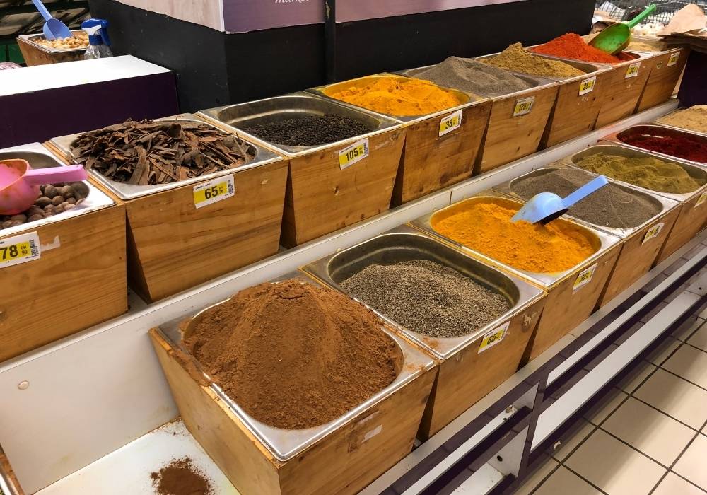 moroccan spices to make ras el hanout